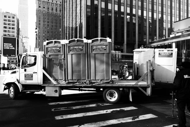 Portable Toilet Options We Offer in Saratoga, CA